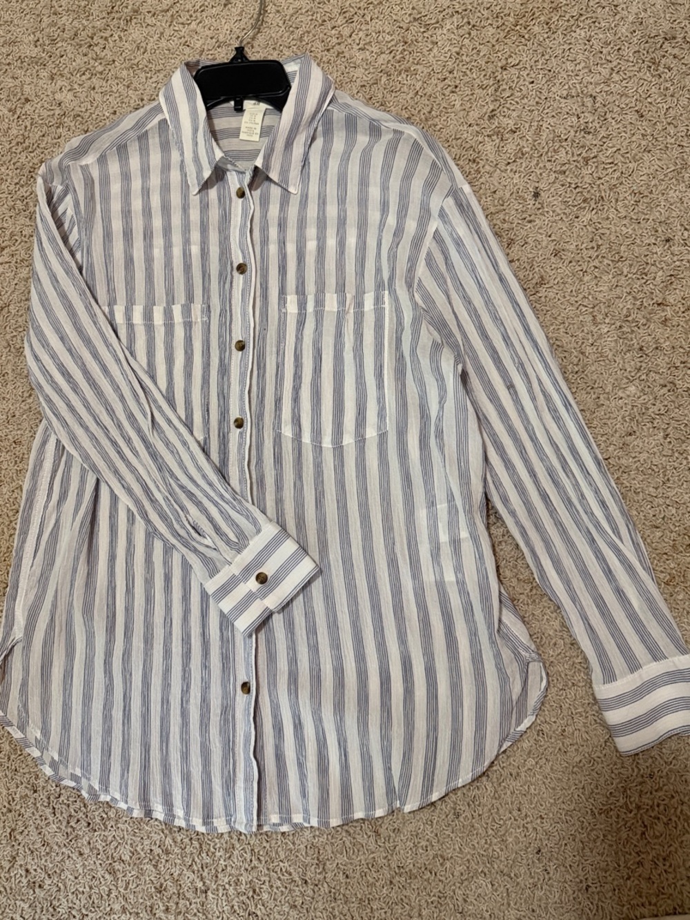 H&M Men’s White and Blue Vertical Stripe Button-Down Shirt